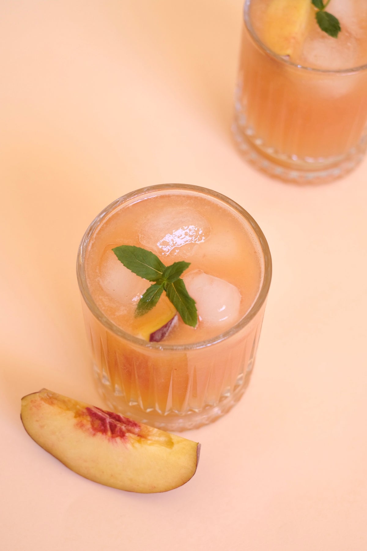 Peach Bourbon Smash 🍑