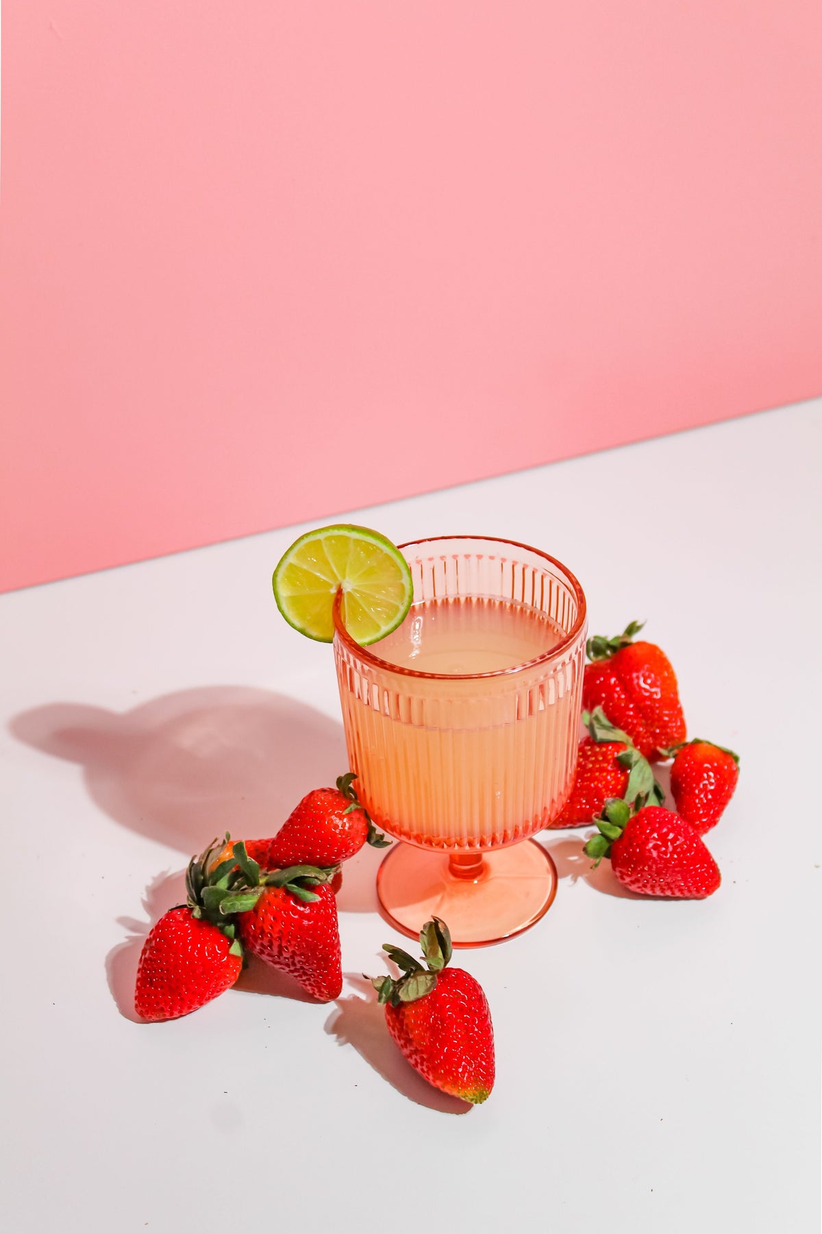 Strawberry Rhubarb Sparkler (mocktail)